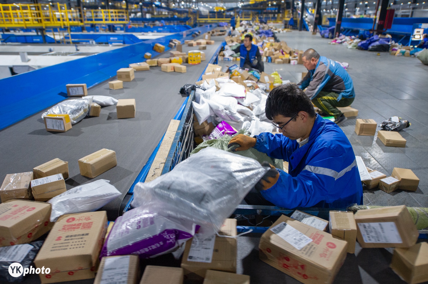 包含赛前社区盾传出新动向，曼联更衣室发声，管理层表态：压力陡增，球探报告显示潜力的词条欧博ABG官网