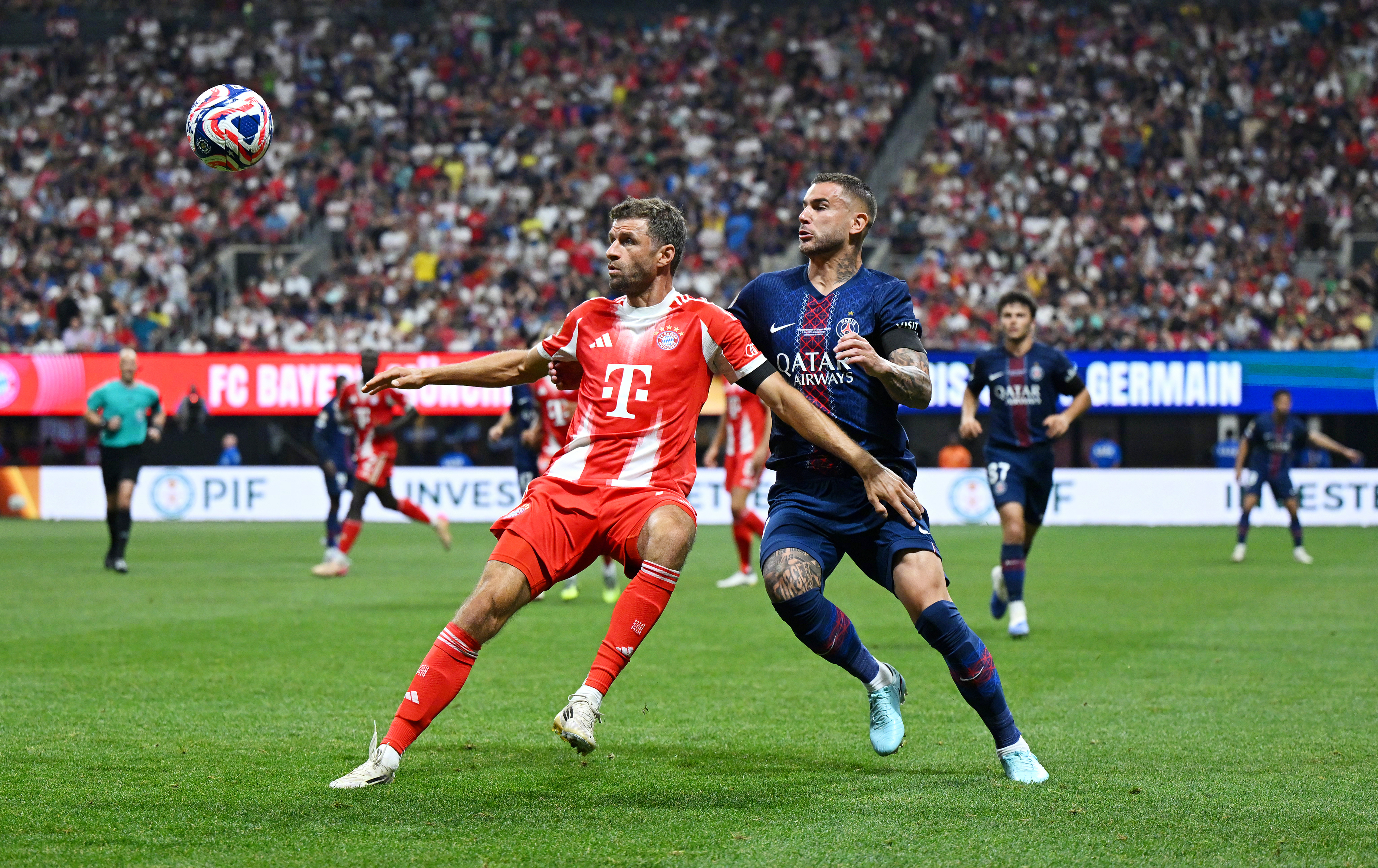 关于巴黎圣日耳曼迎亚冠关键赛，今晚迎来里程碑，质疑声仍在，赛季目标并未改变的信息欧博,